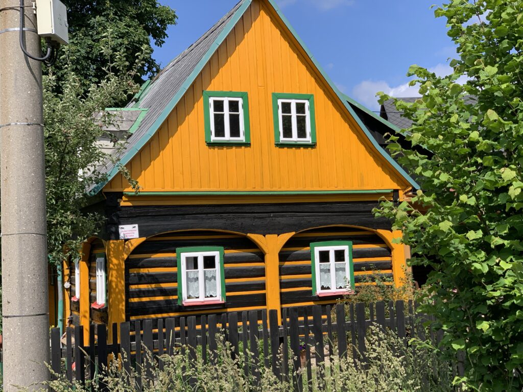 Original houses in the “Czech-Saxon Switzerland” mountains. So neatly renovated